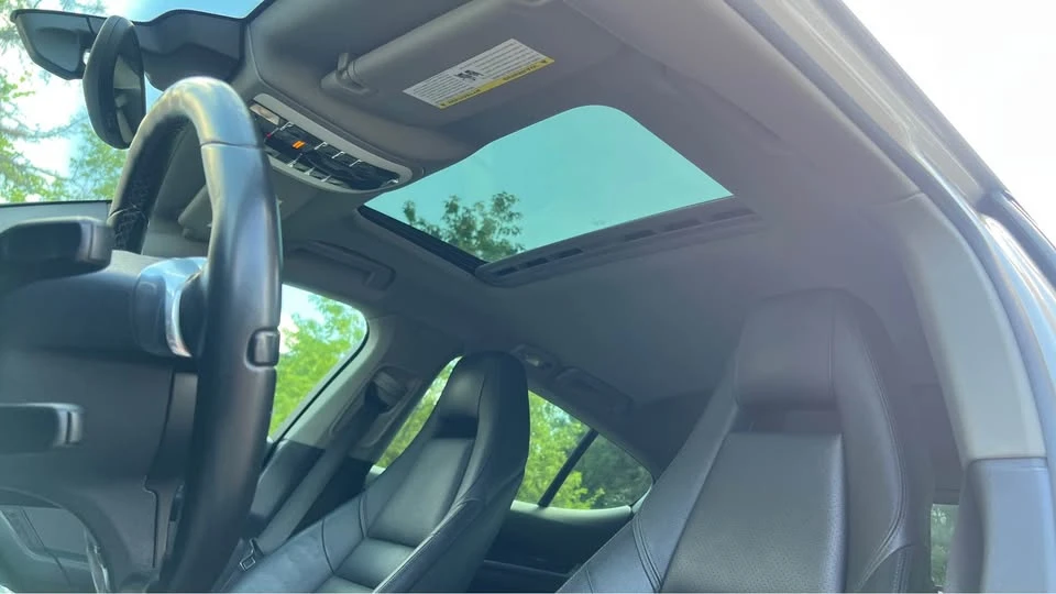 Porsche Panamera * AвтоКредит * (ЦЕНА ДО БГ), снимка 17 - Автомобили и джипове - 55342326