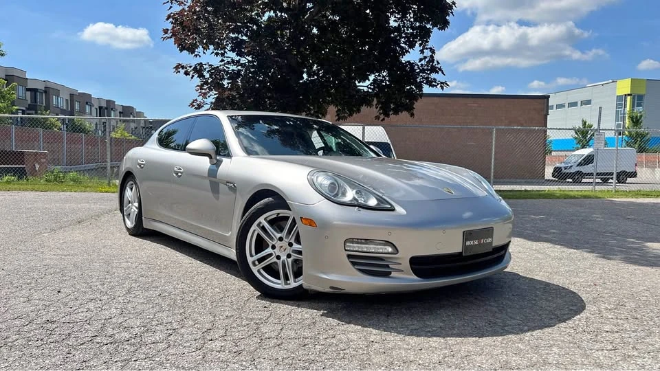 Porsche Panamera * AвтоКредит * (ЦЕНА ДО БГ), снимка 2 - Автомобили и джипове - 55342326