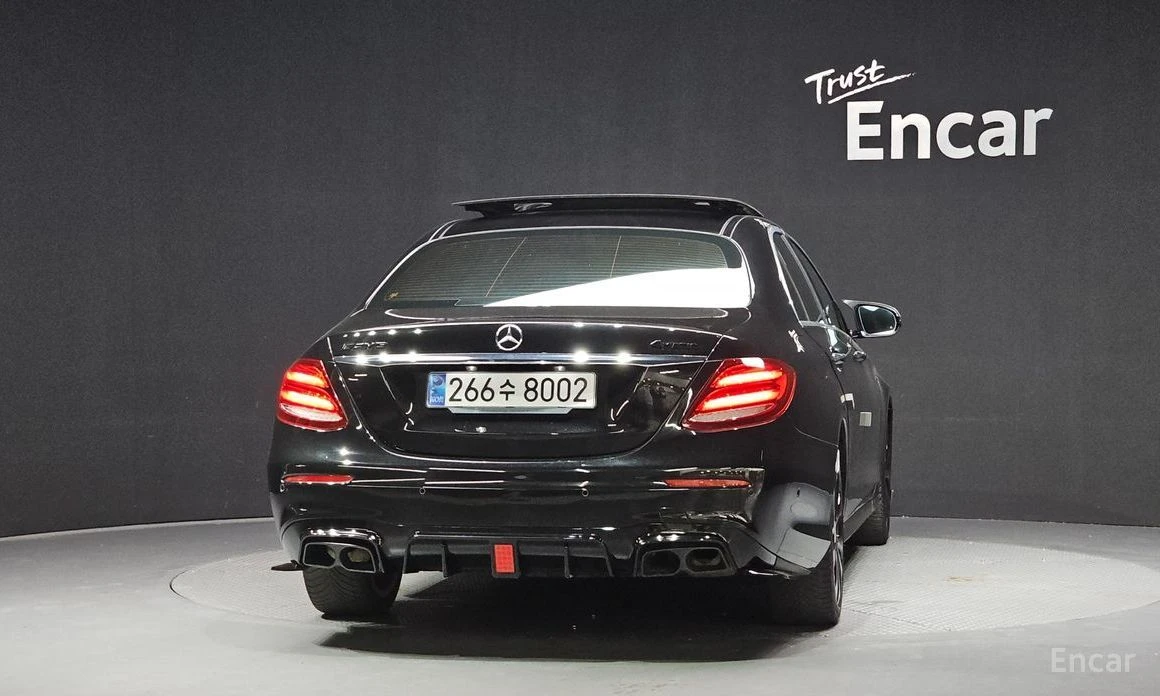 Mercedes-Benz E 350, снимка 4 - Автомобили и джипове - 55366484