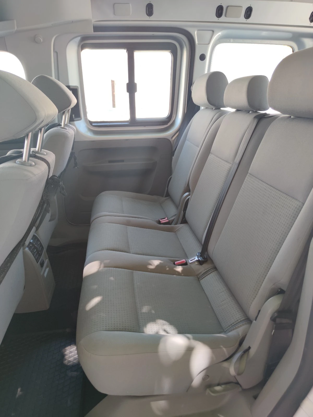 VW Caddy, снимка 11 - Автомобили и джипове - 55475970