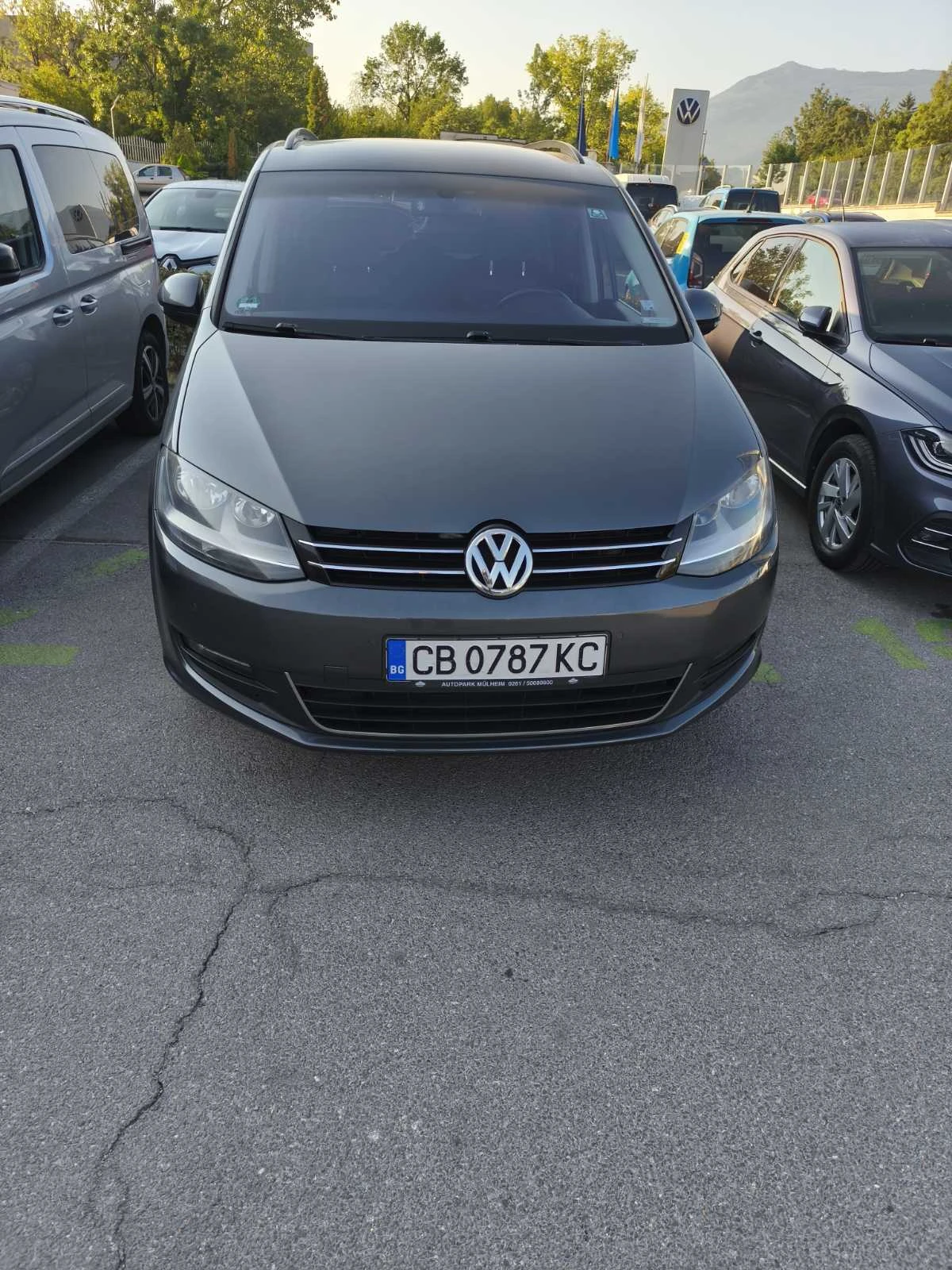 VW Sharan Bluemotion, снимка 8 - Автомобили и джипове - 55616838