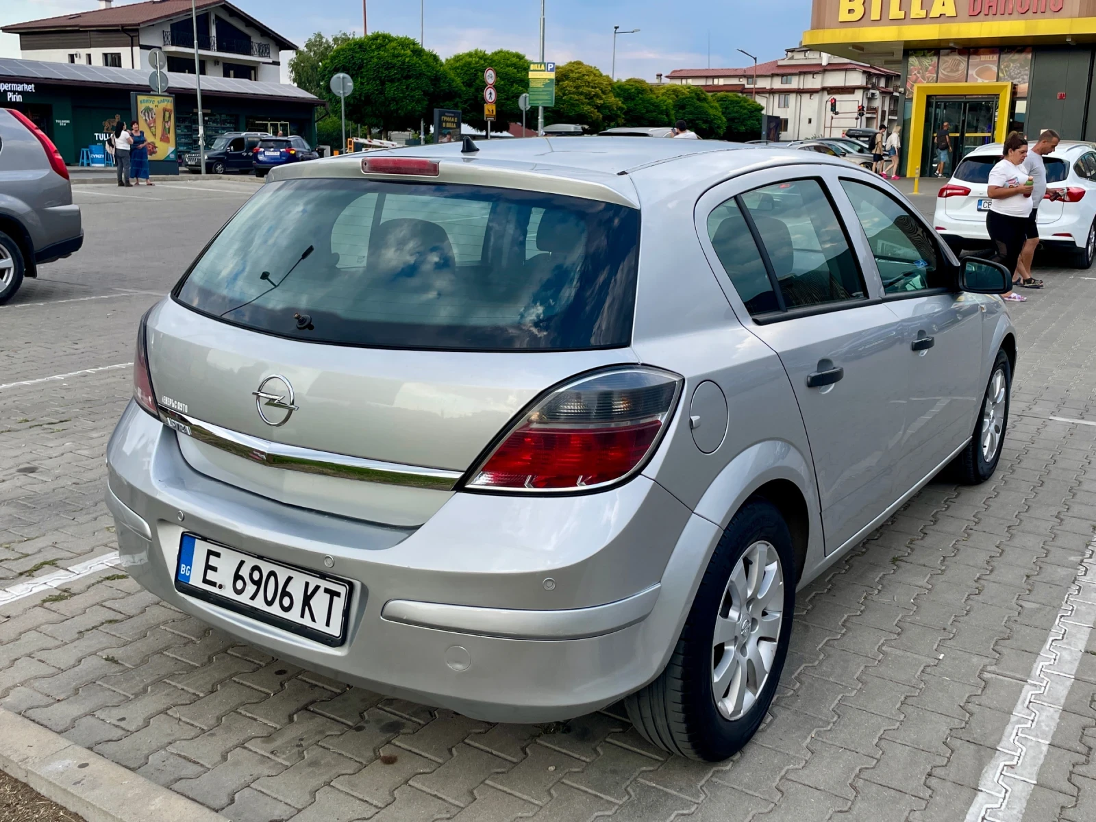Opel Astra Газ 1.6i 115, снимка 4 - Автомобили и джипове - 55617769