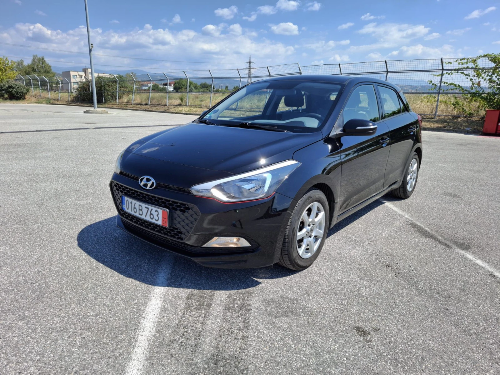 Hyundai I20 1.2 * 107340 к.м. * EURO6, снимка 2 - Автомобили и джипове - 55628753