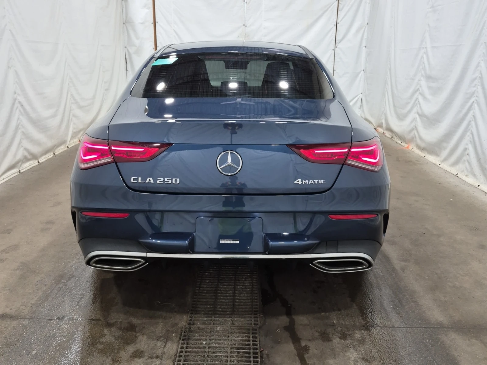 Mercedes-Benz CLA 250 * AMG Line * CARFAX * , снимка 4 - Автомобили и джипове - 56084307