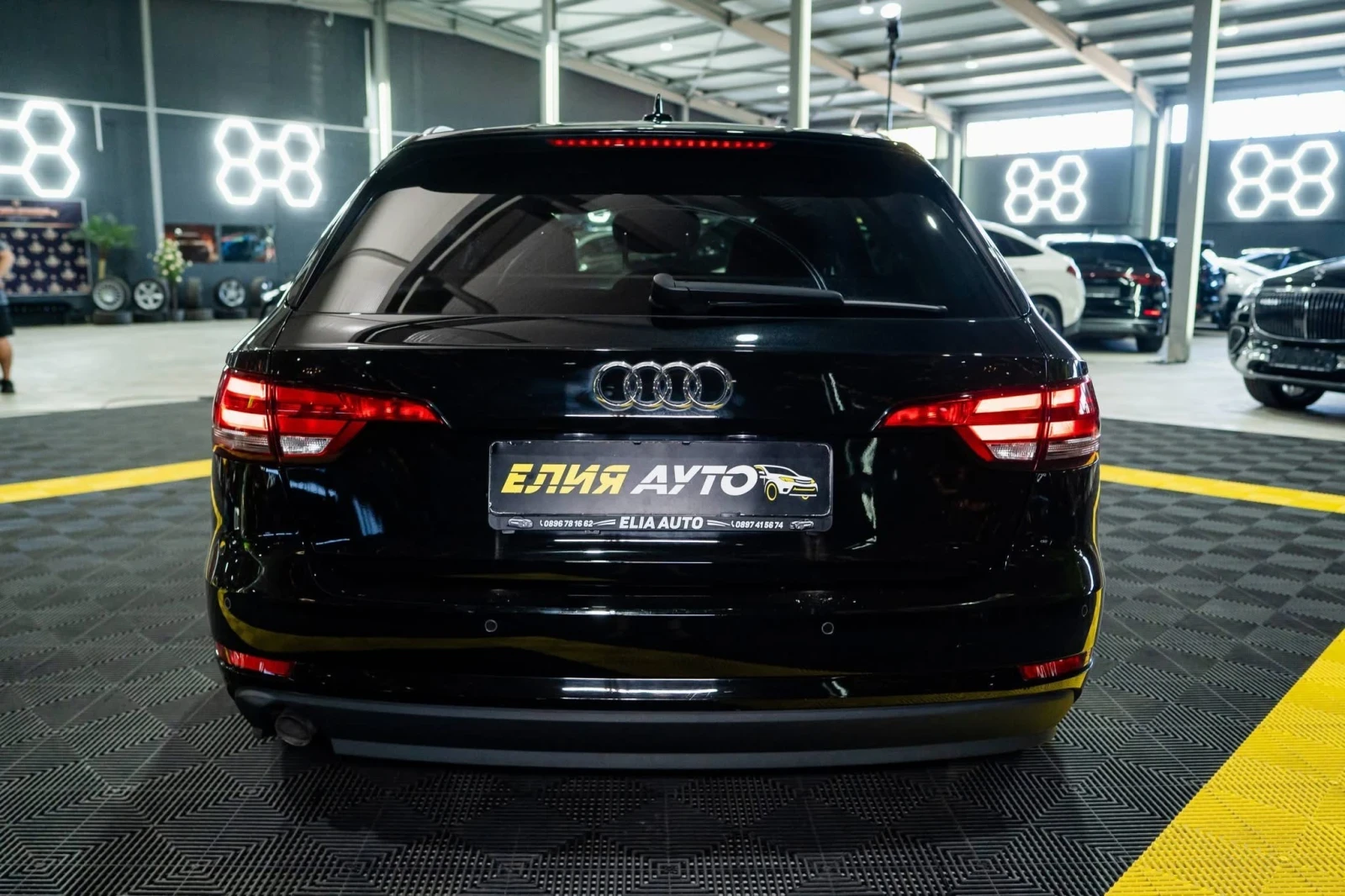 Audi A4 2.0TDI QUATTRO LED NAVI ЛИЗИНГ 100%, снимка 7 - Автомобили и джипове - 56186724