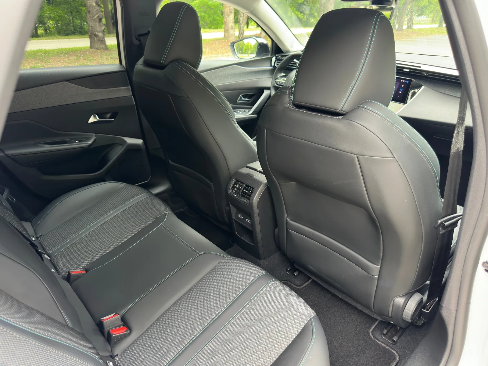 Peugeot 308 1.5blueHDI* ALLURE PACK* EAT8* 57000��* ������ | Mobile.bg � ����������� 11