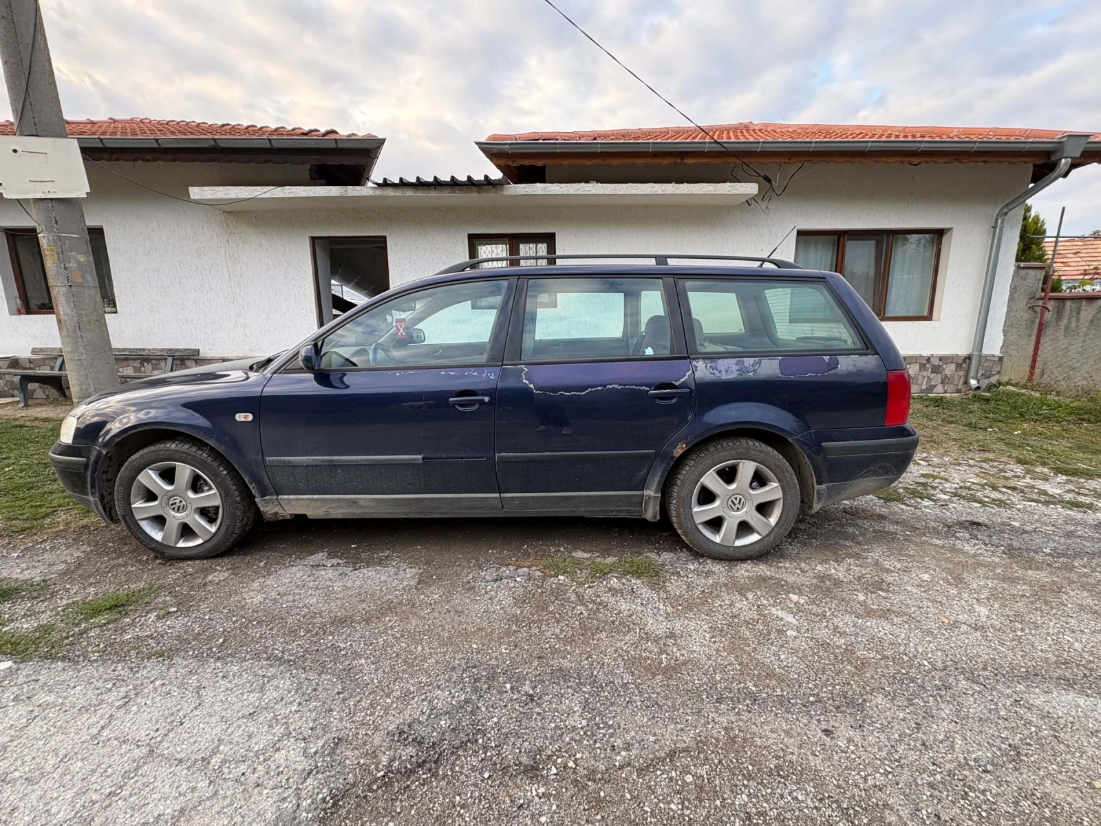 VW Passat, снимка 5 - Автомобили и джипове - 56555092