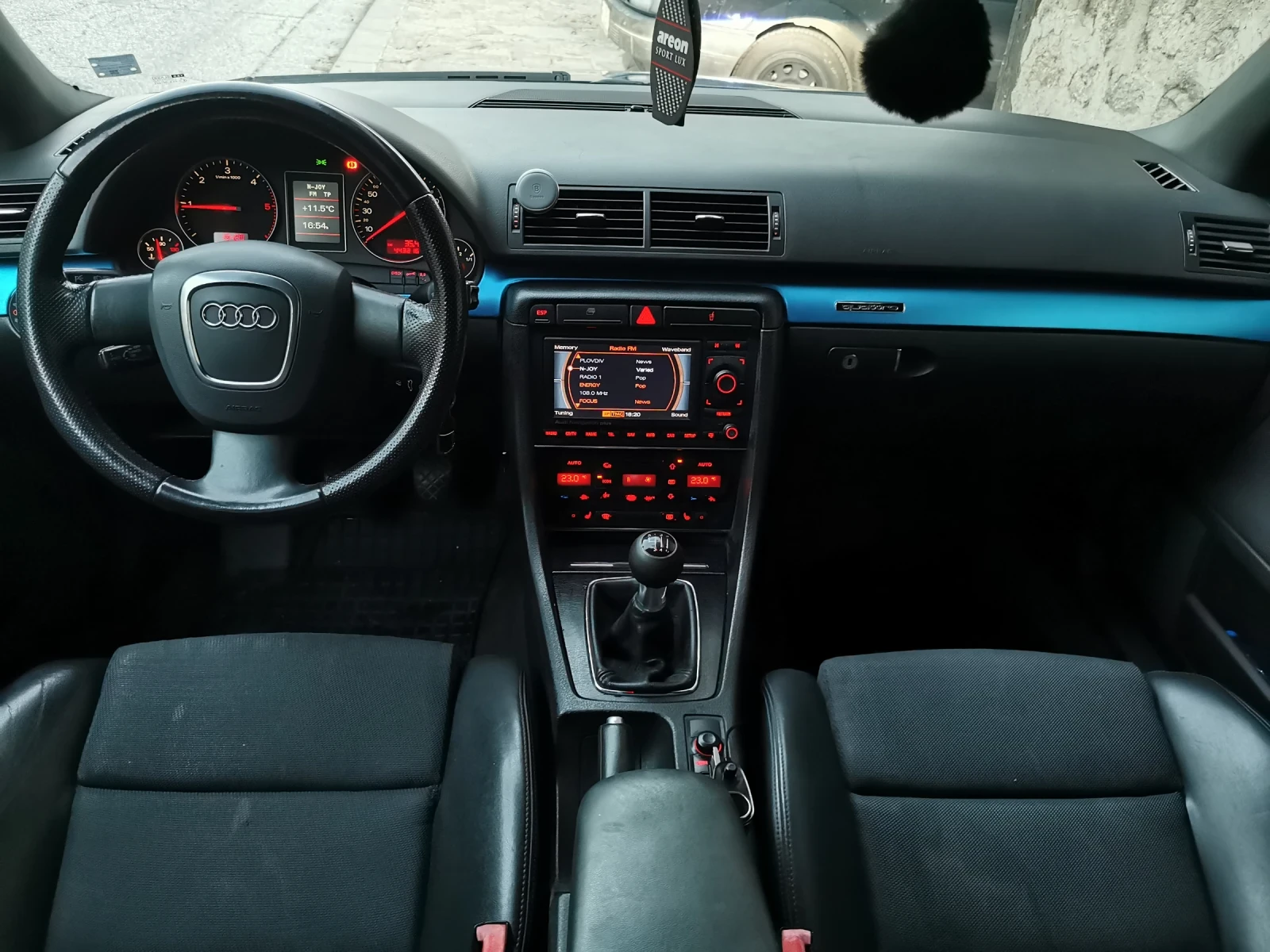 Audi A4 1.9 tdi quattro , снимка 6 - Автомобили и джипове - 56639036
