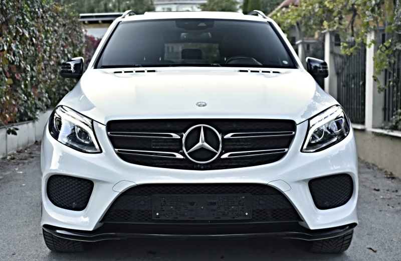 Mercedes-Benz GLE 350 AMG NIGHT/OFFROAD/CAMERA360/KEYLESS/SOFTCLOSE, снимка 1 - Автомобили и джипове - 47508021