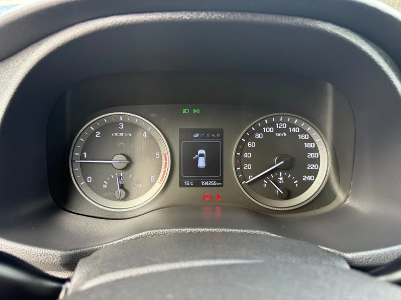 Hyundai Tucson 1.7CRDI * КАМЕРА* СТАРТ/СТОП* ЕВРО 6 , снимка 11 - Автомобили и джипове - 52479704