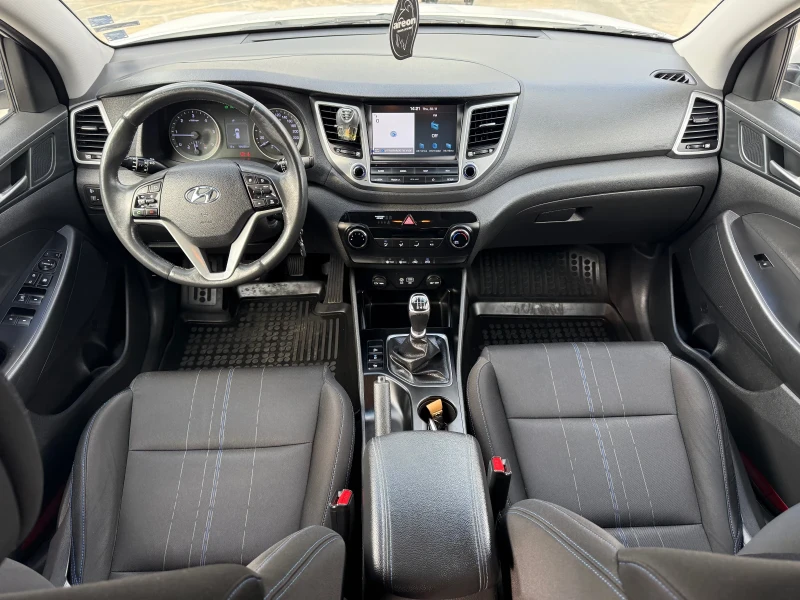 Hyundai Tucson 1.7CRDI * КАМЕРА* СТАРТ/СТОП* ЕВРО 6 , снимка 8 - Автомобили и джипове - 52479704