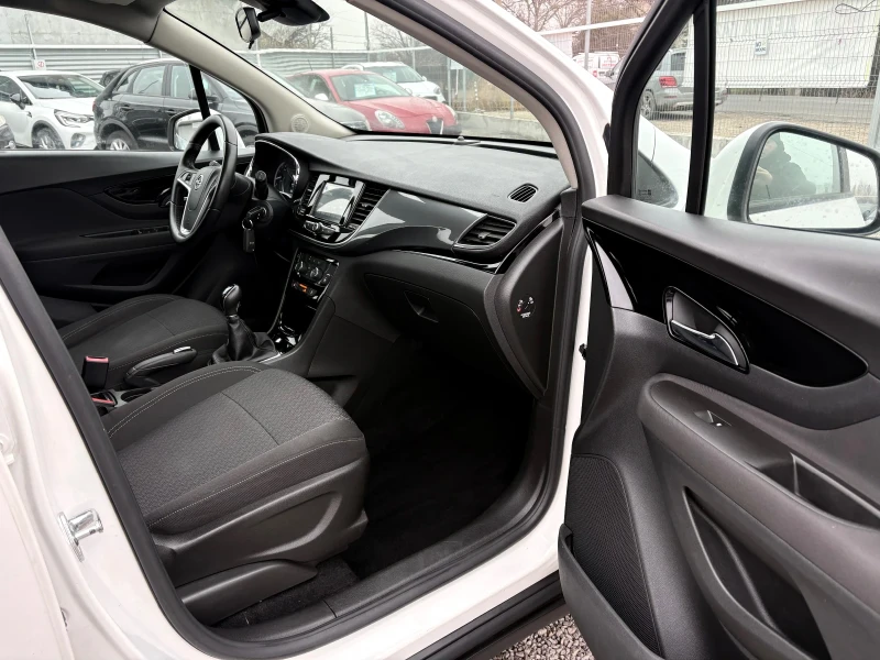 Opel Mokka 1.4 i- ФАБРИЧНА ГАЗ, снимка 11 - Автомобили и джипове - 53204161