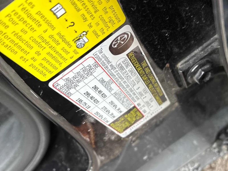 Porsche Macan * Sport Edition AWD * CARFAX * ЦЕНА ДО БГ, снимка 11 - Автомобили и джипове - 53218720