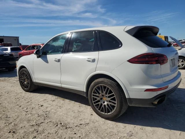 Porsche Cayenne СЕРВИЗНА ИСТОРИЯ| ДРАСКОТИНИ И ВЪТРЕШНИ ЗАБЕЛЕЖКИ , снимка 2 - Автомобили и джипове - 48645841