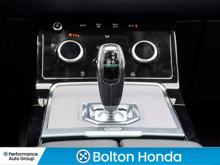 Land Rover Range Rover Evoque S | NAVIGATION | LEATHER | CarPlay, снимка 14 - Автомобили и джипове - 55081610