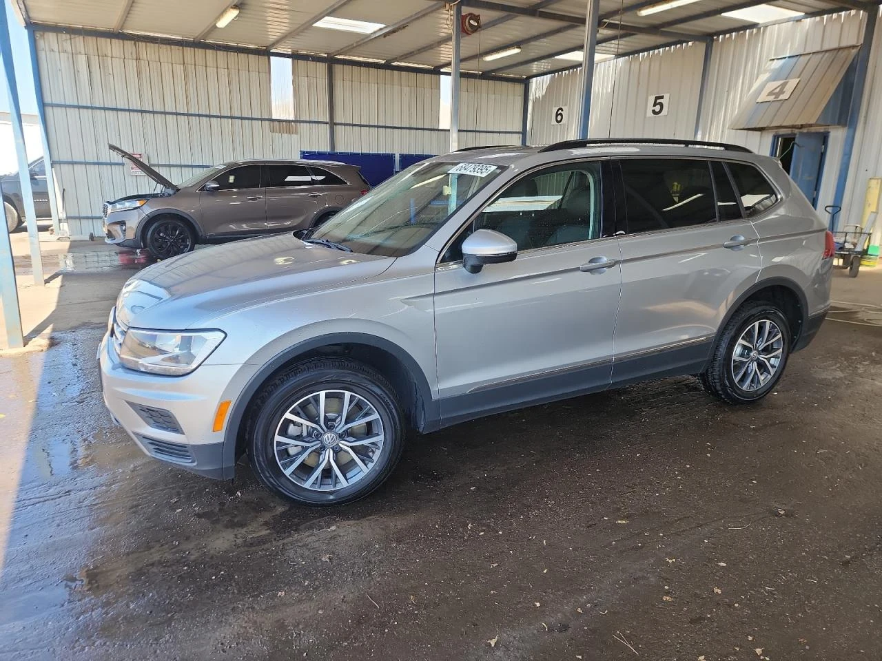 VW Tiguan SE, снимка 1