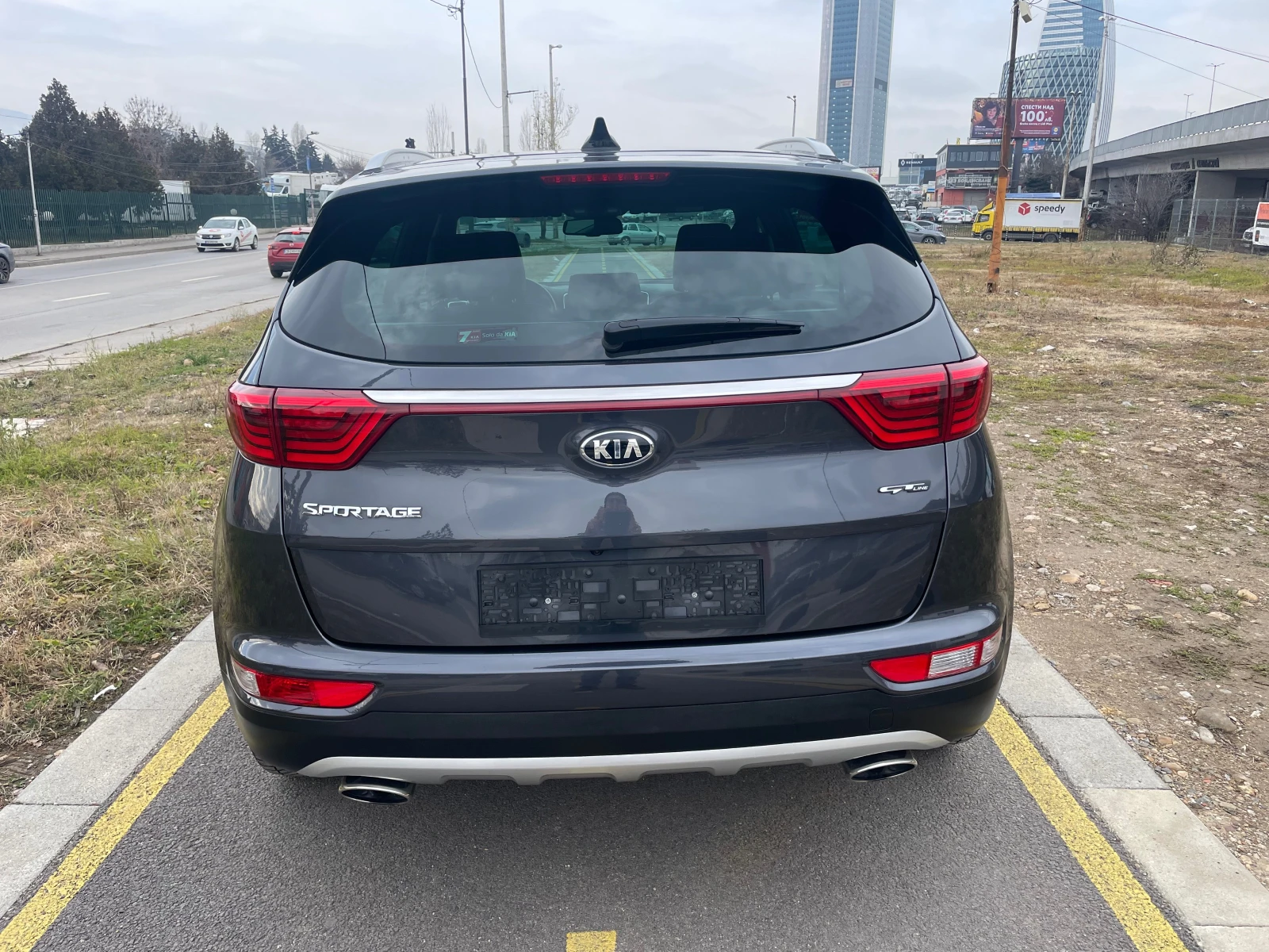 Kia Sportage 2.0D-4X4-GT-LINE-KEYLESS GO-ПАНОРАМА-КСЕНОН-КАМЕРА - изображение 7