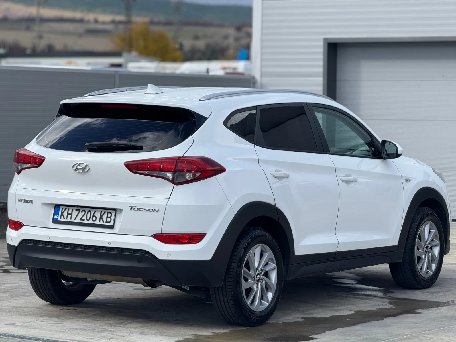 Hyundai Tucson 1.7CRDI * КАМЕРА* СТАРТ/СТОП* ЕВРО 6  - изображение 5