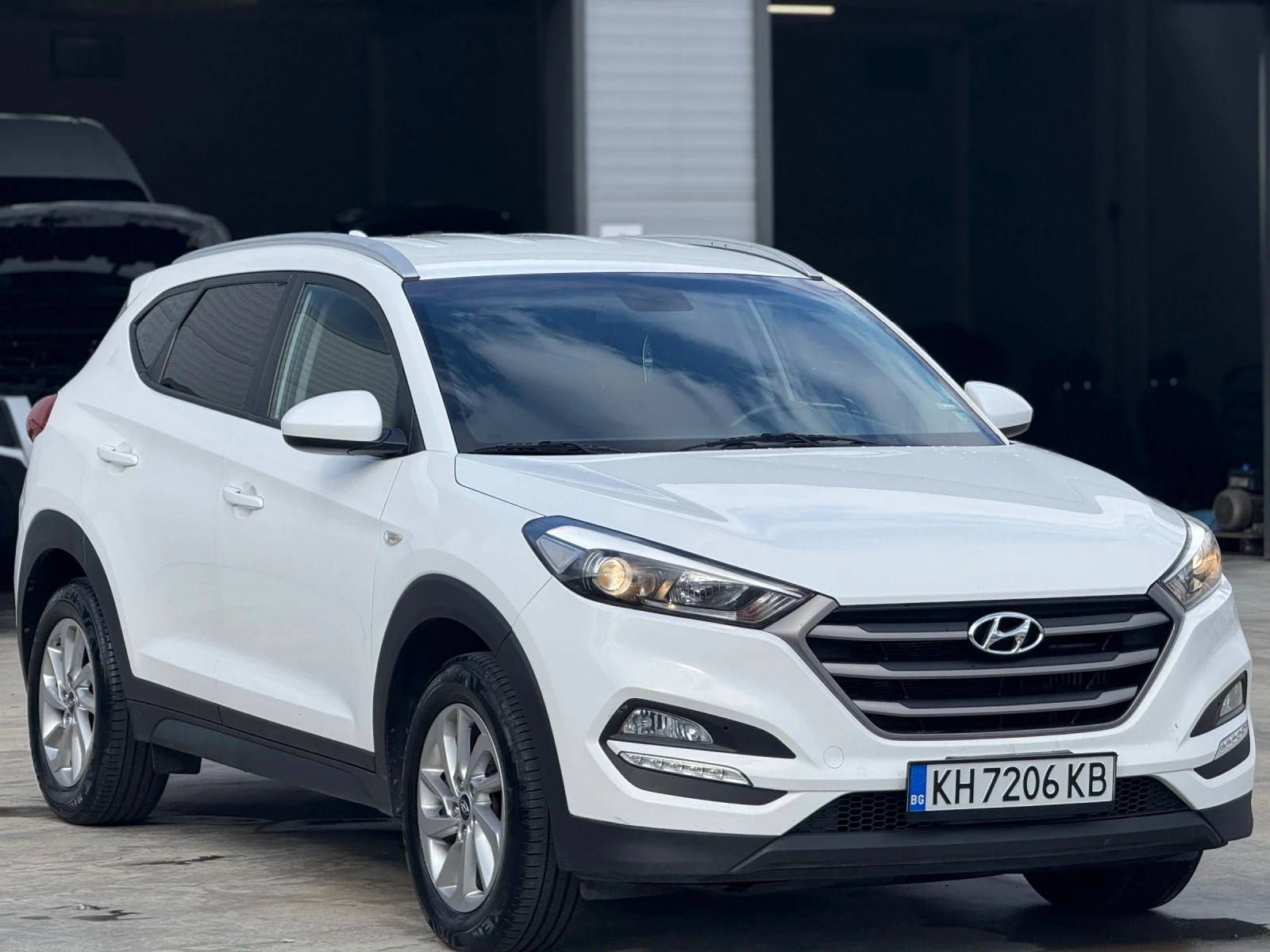Hyundai Tucson 1.7CRDI * КАМЕРА* СТАРТ/СТОП* ЕВРО 6  - изображение 3