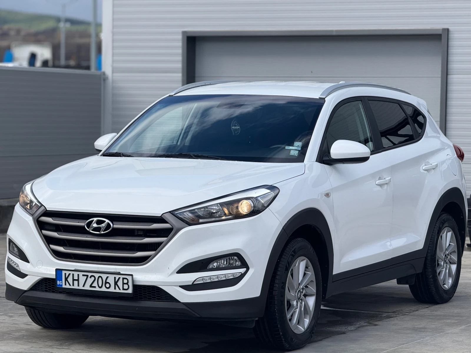 Hyundai Tucson 1.7CRDI * КАМЕРА* СТАРТ/СТОП* ЕВРО 6  - изображение 2