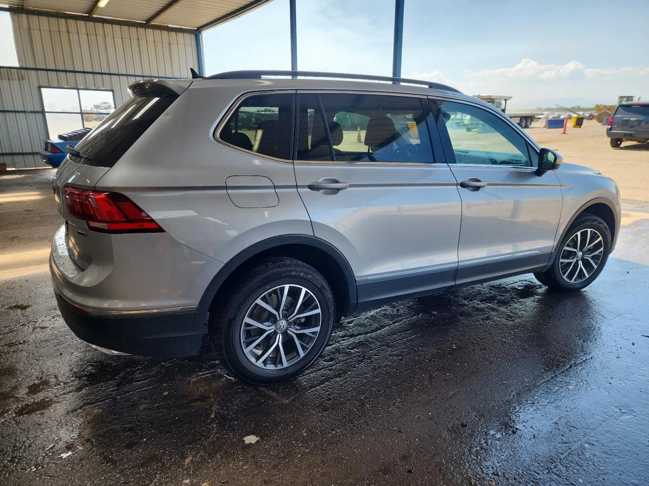 VW Tiguan SE | Mobile.bg   4