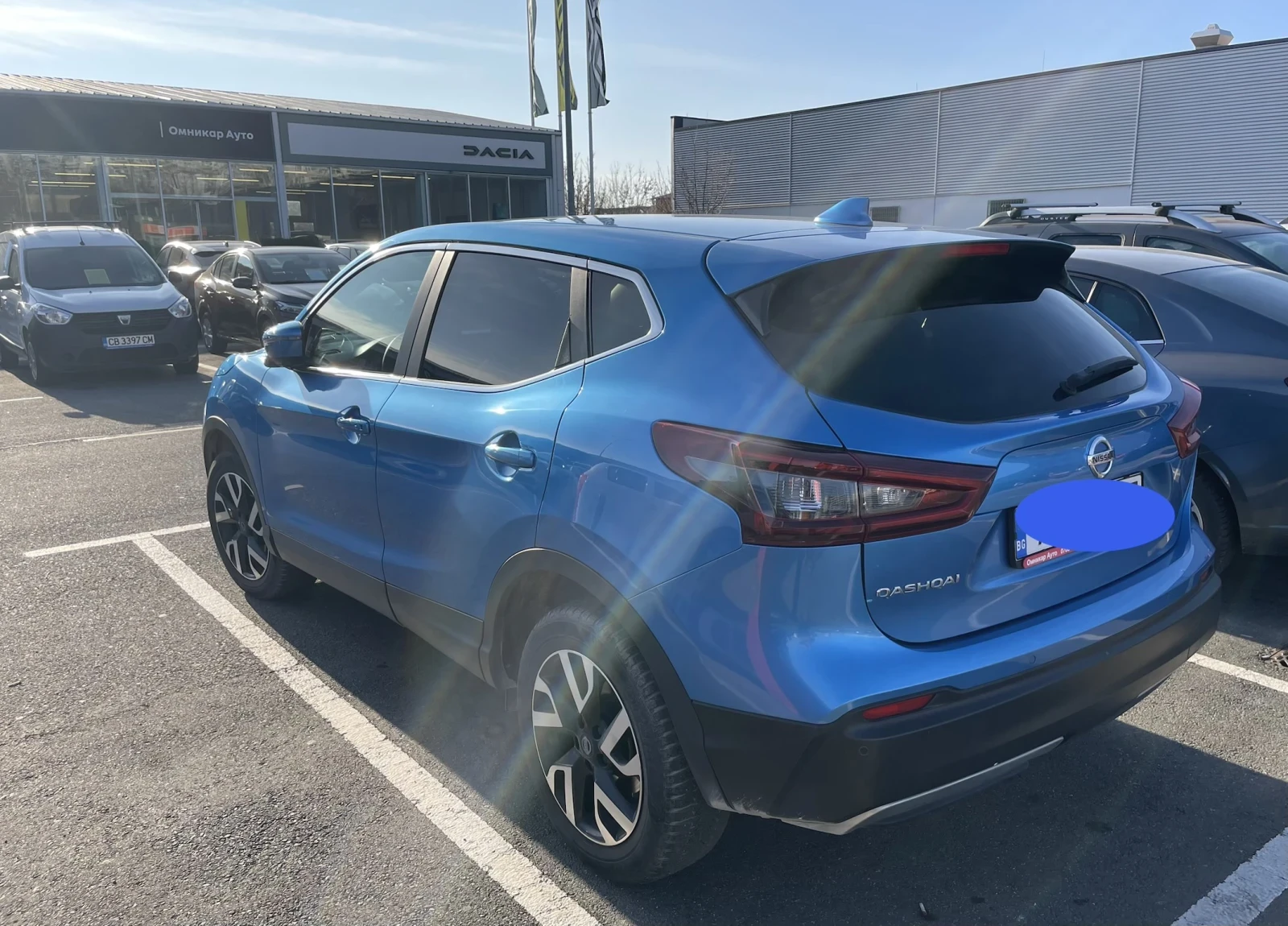 Nissan Qashqai Гаранционен, снимка 8 - Автомобили и джипове - 54241601