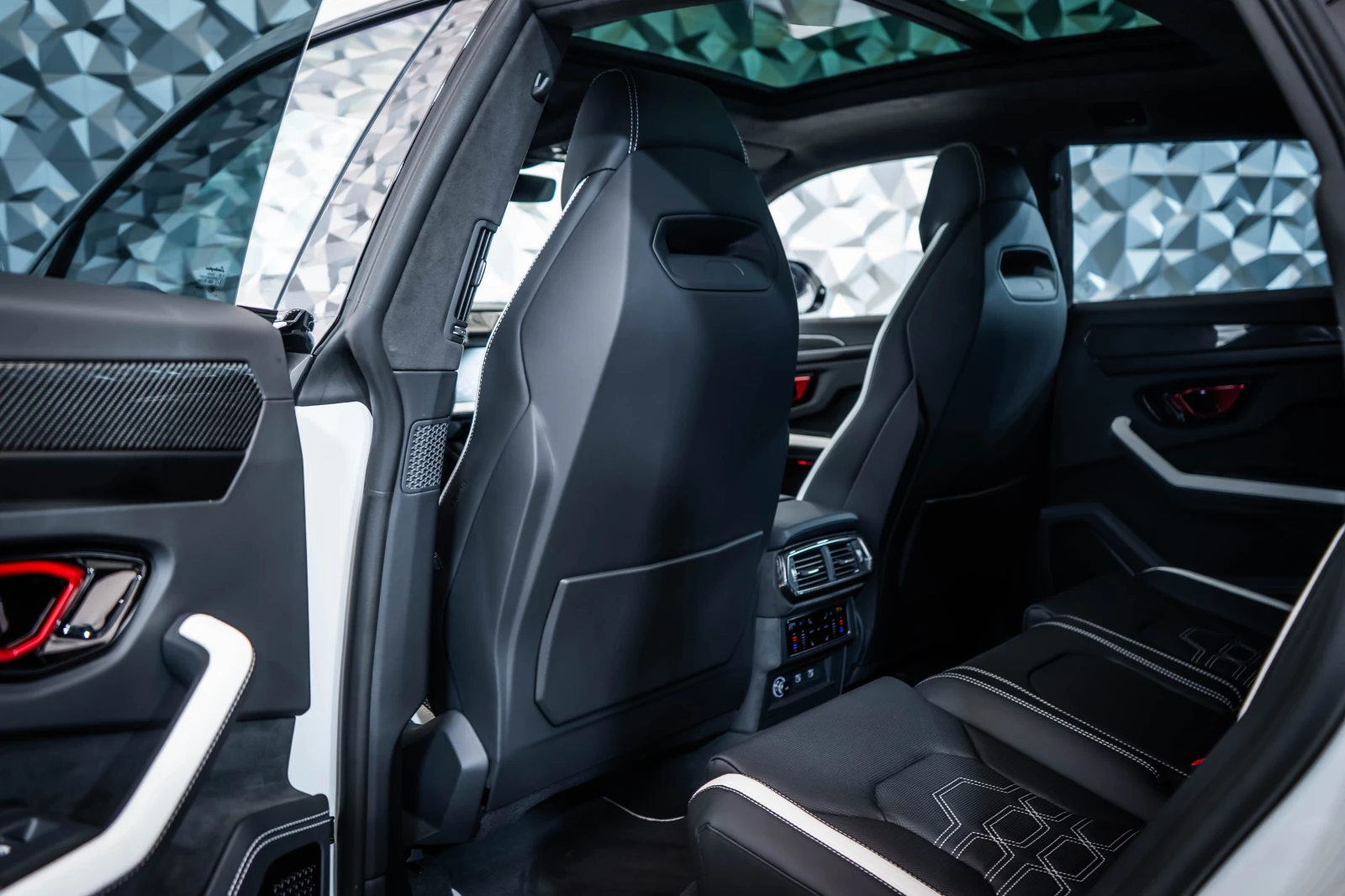 Lamborghini Urus SE* B&O* Pano* Ceramic | Mobile.bg � ����������� 14