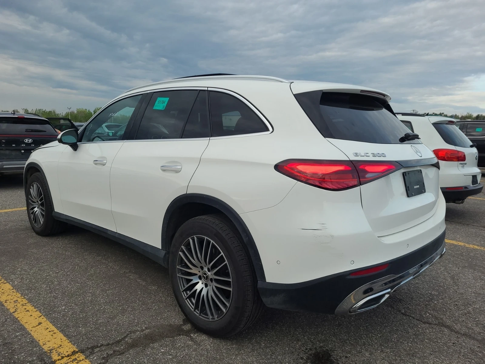 Mercedes-Benz GLC 300 ПОДГРЕВ * ПАНОРАМА * 360 * BURMESTER * CARFAX, снимка 2 - Автомобили и джипове - 54643319