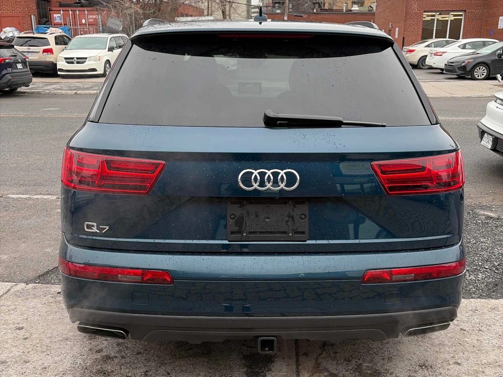 Audi Q7 TECHNIK * ПОДГРЕВ * ПАНОРАМА * B&O * CARFAX, снимка 4 - Автомобили и джипове - 54841036