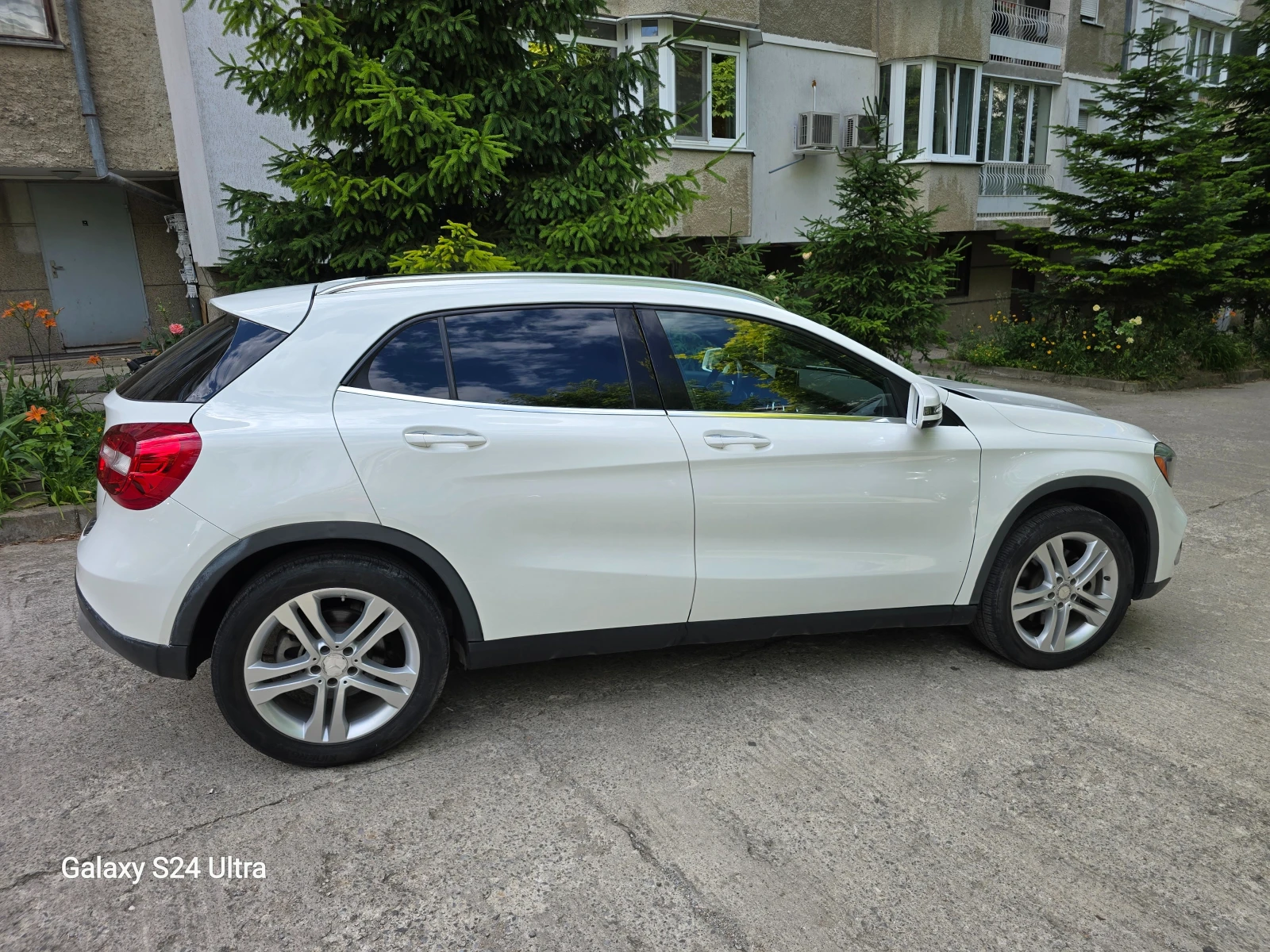 Mercedes-Benz GLA 250 2.0L turbo, снимка 4 - Автомобили и джипове - 54982032