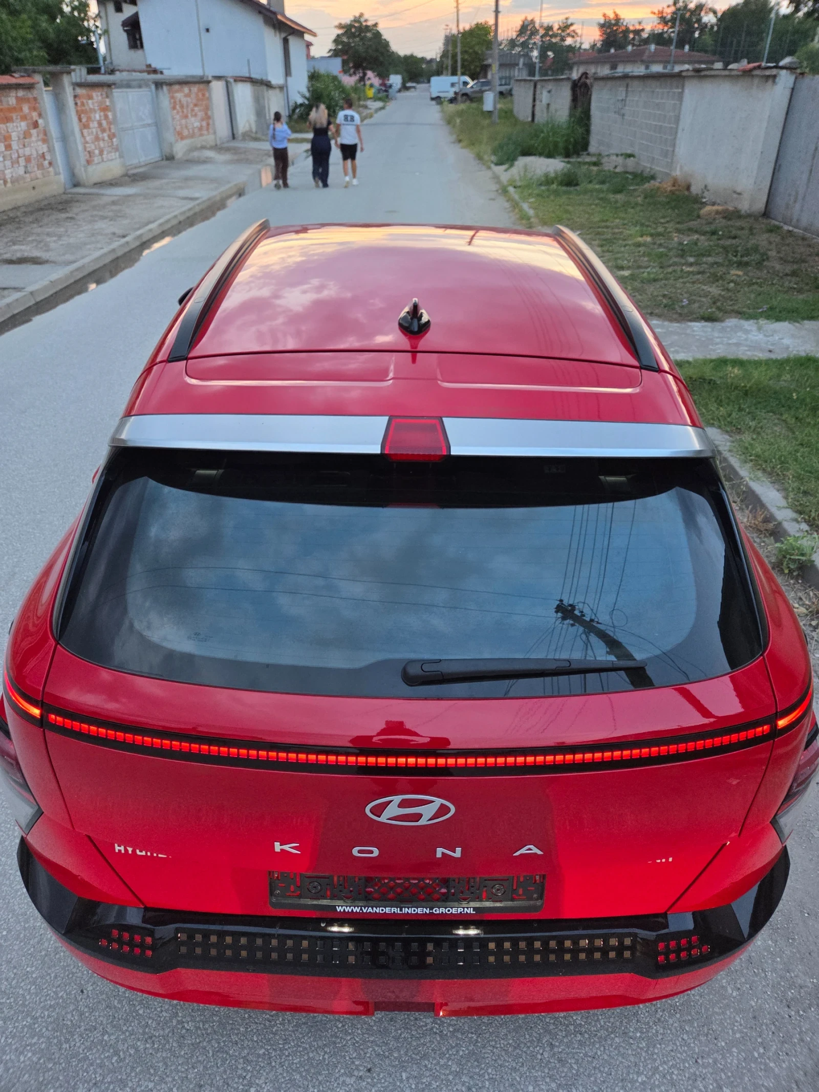 Hyundai Kona E-Kona /Гаранционна/29000КМ/Като нова, снимка 6 - Автомобили и джипове - 55317101