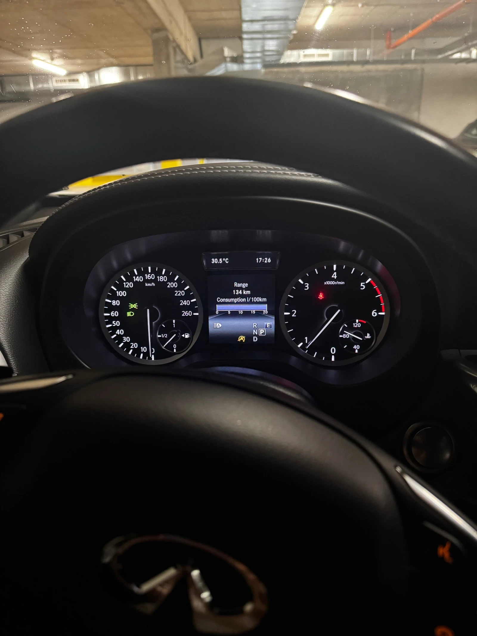 Infiniti Q30 S, снимка 5 - Автомобили и джипове - 56429231