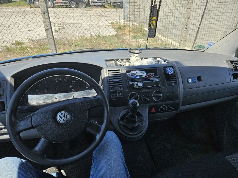 VW T5 2.5, снимка 6 - Бусове и автобуси - 46523889