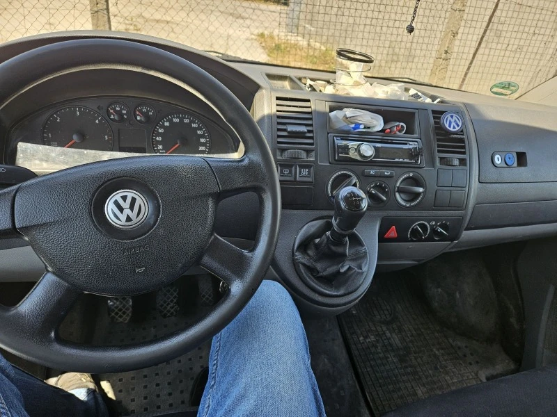 VW T5 2.5, снимка 7 - Бусове и автобуси - 46523889