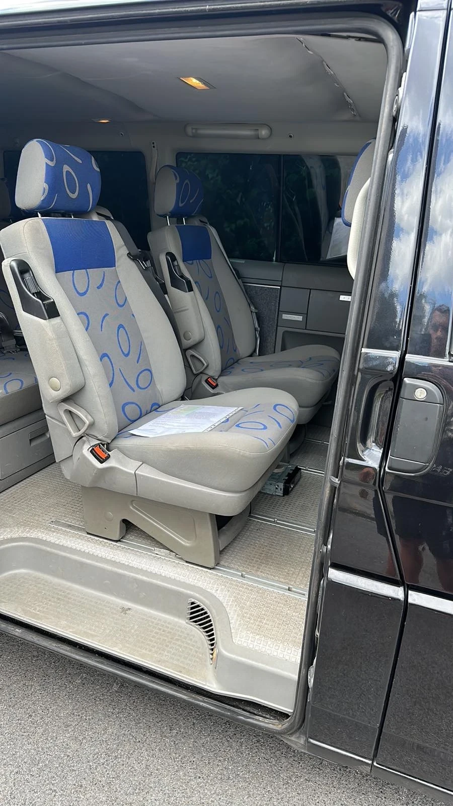 VW Multivan T4, снимка 8 - Бусове и автобуси - 54183384