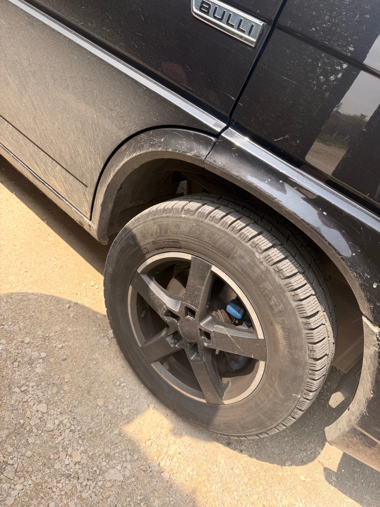 VW Multivan T4, снимка 2 - Бусове и автобуси - 54183384