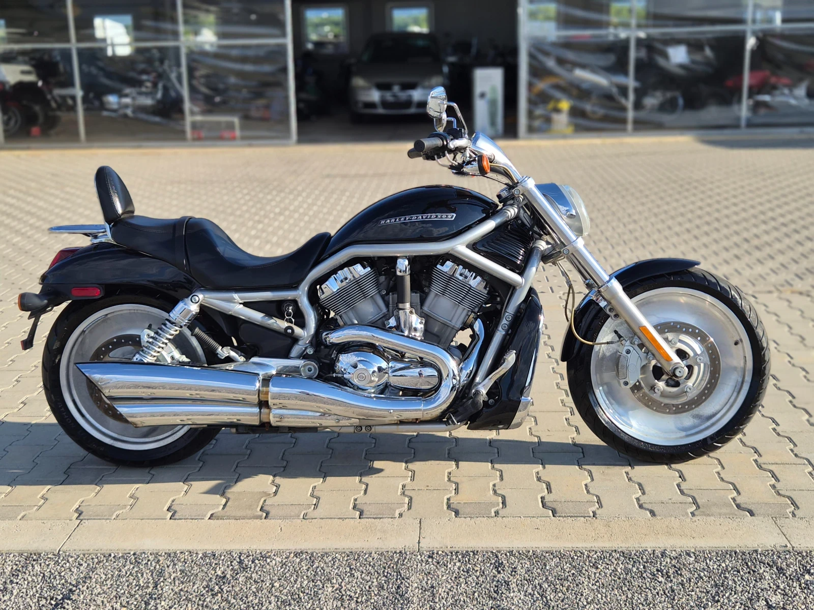 Harley-Davidson V-Rod VRSCA 2006 година 41000 км.