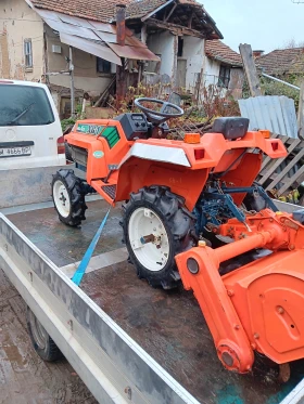      Kubota XB1 4X4