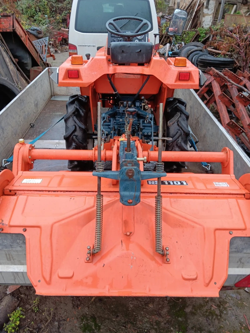 Трактор Kubota XB1 4X4, снимка 5 - Селскостопанска техника - 52476020