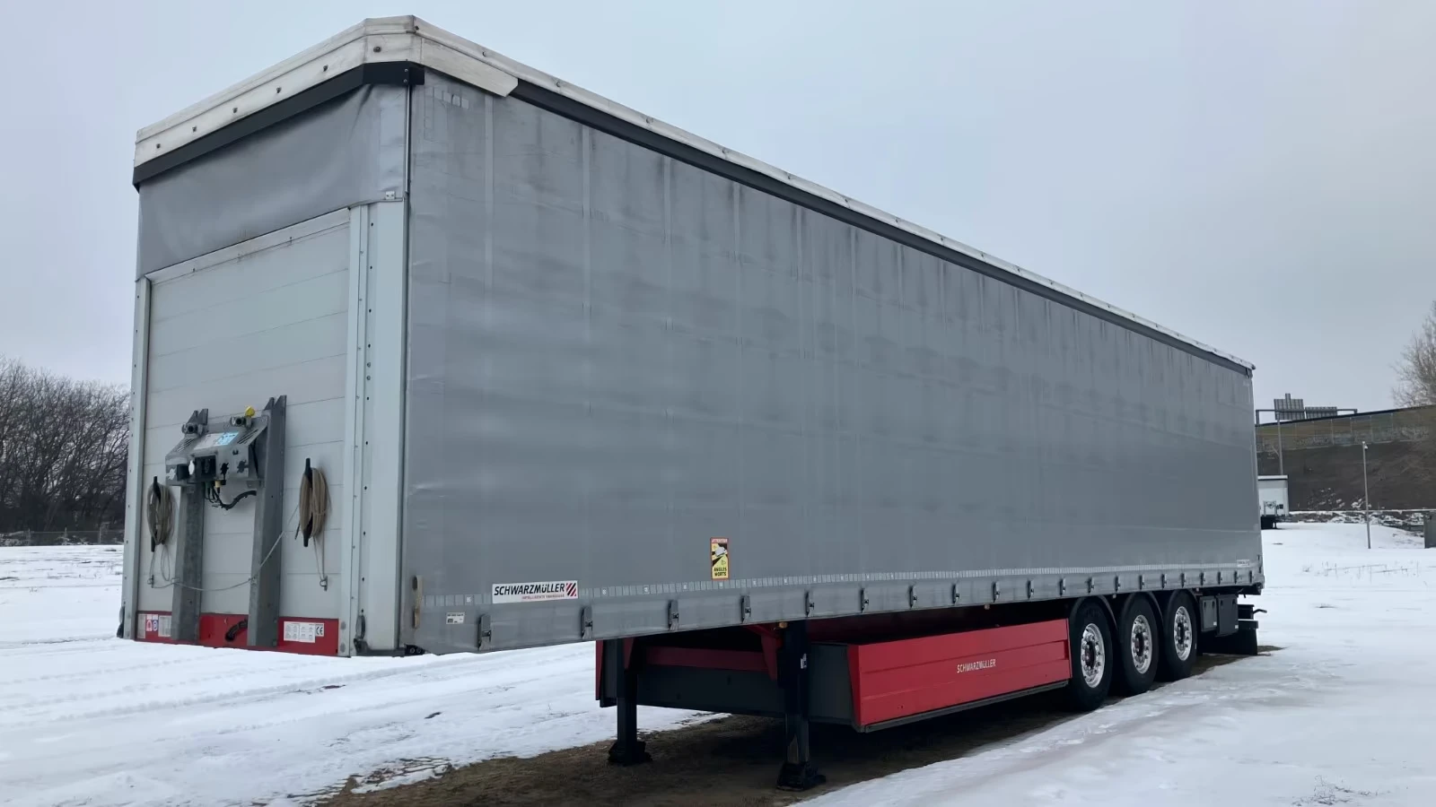 Полуремарке Schwarzmuller повдигащ таван, две богета, ALCOA, палетоносач, снимка 3 - Ремаркета - 53734616