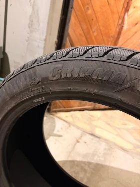 Гуми Зимни 275/40R20, снимка 2