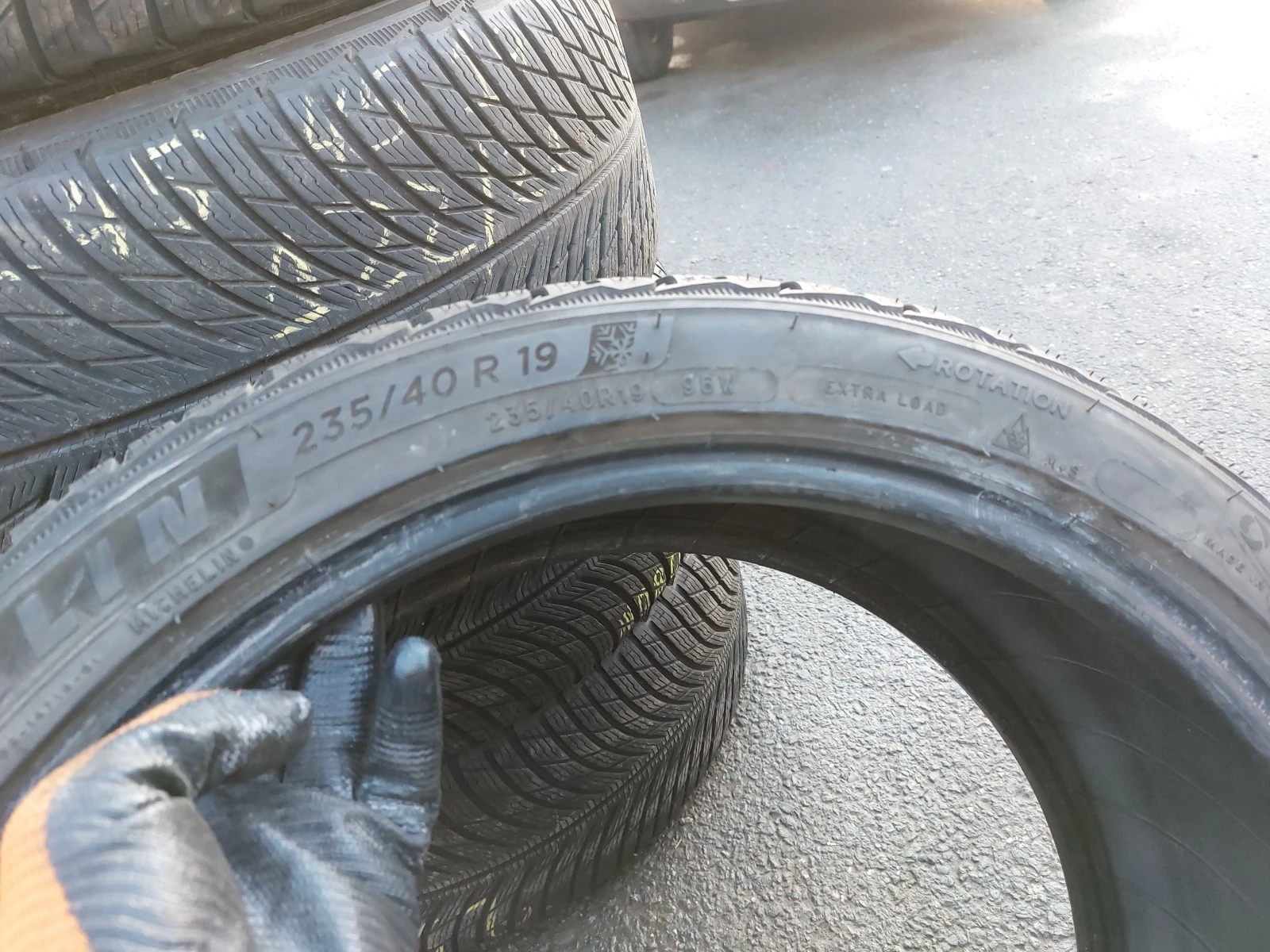 ���� 235/40R19 | Mobile.bg � ����������� 7