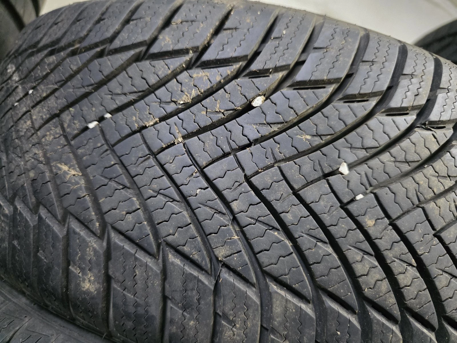 Гуми Зимни 195/55R16