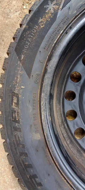 ���� � ������ 215/60R17 | Mobile.bg � ����� ������ 4