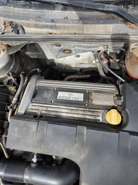 Opel Vectra 2.2 Бензин 147кс автомат, снимка 5