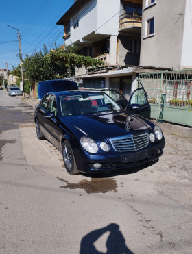 Mercedes-Benz E 220 Facelift, снимка 1 - Автомобили и джипове - 44951848