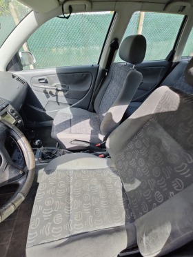 Seat Ibiza 1.4MPi климатроник, снимка 6