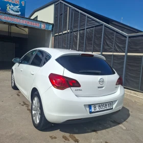 Обява за продажба на Opel Astra 1.7 Cdti COSMO ~7 000 лв. - изображение 3