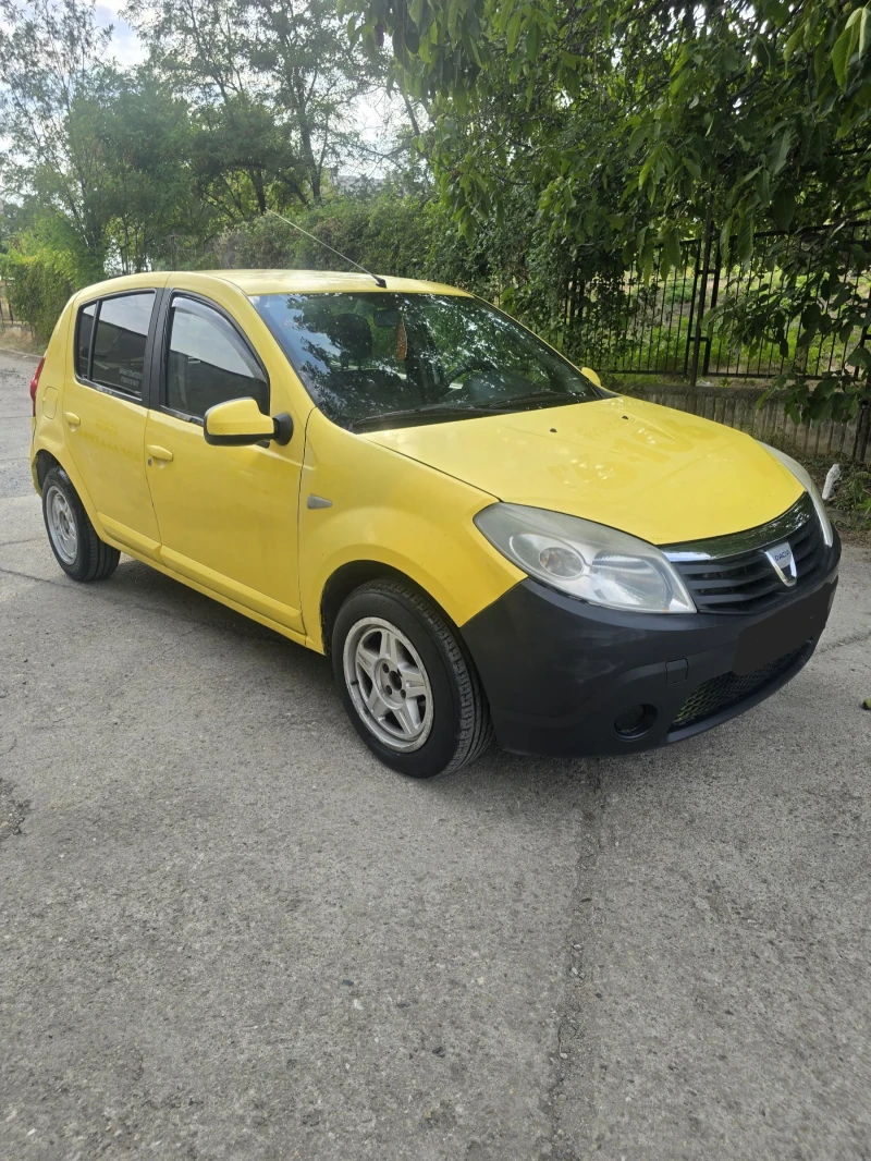 Dacia Sandero 1.6MPI газ, снимка 1 - Автомобили и джипове - 47061392