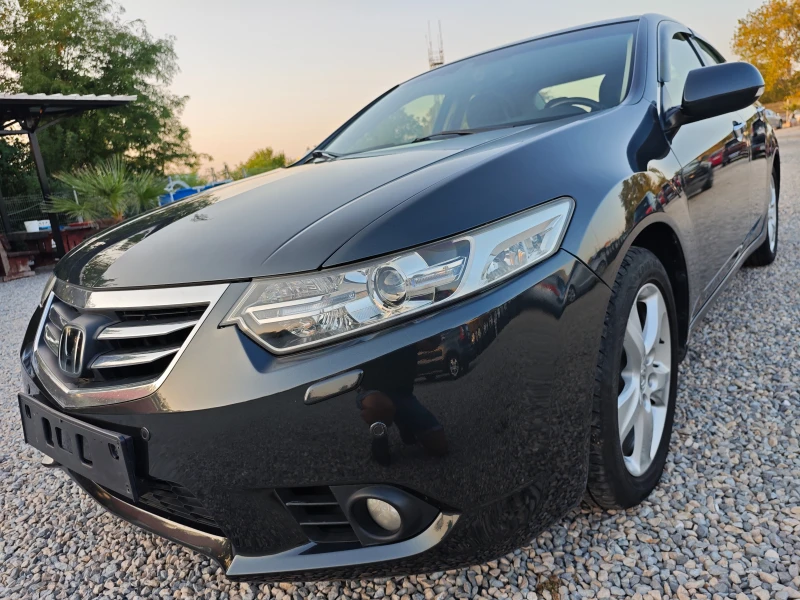 Honda Accord DISTRONIC/EXECUTIVE/AVT/NAV/DVD/KAM/ПОДГРЕВ/КОЖА, снимка 3 - Автомобили и джипове - 47113675